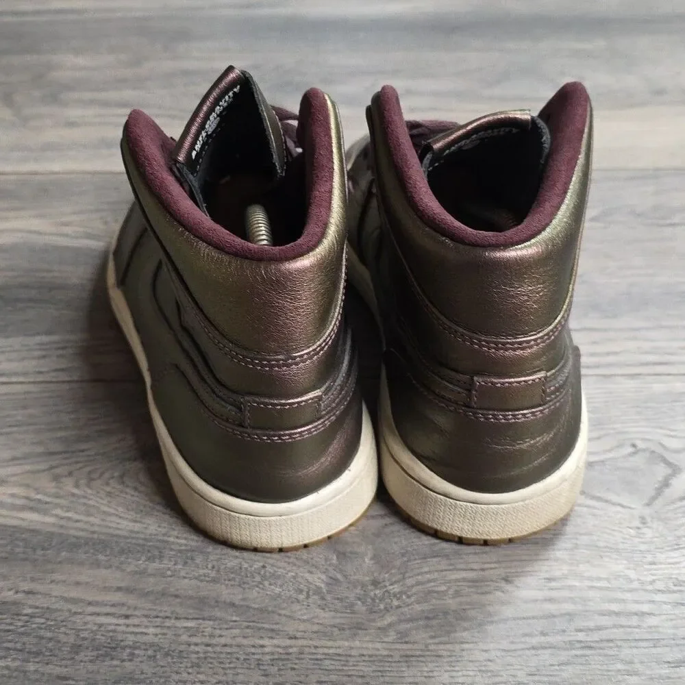 Men’s Air Jordan 1 Mid Nouveau Size 8 629151-605